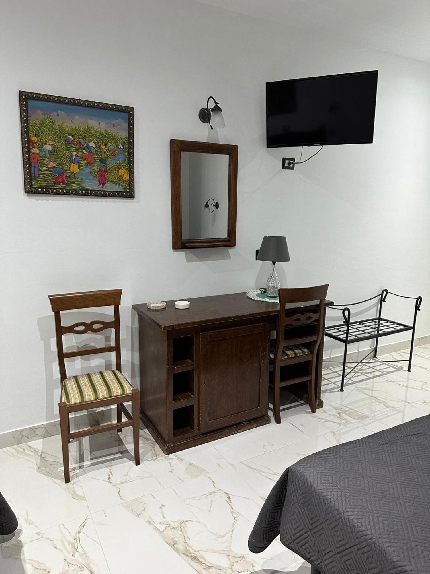 Hotel Caribe Казальнуово-ди- Наполи Экстерьер фото